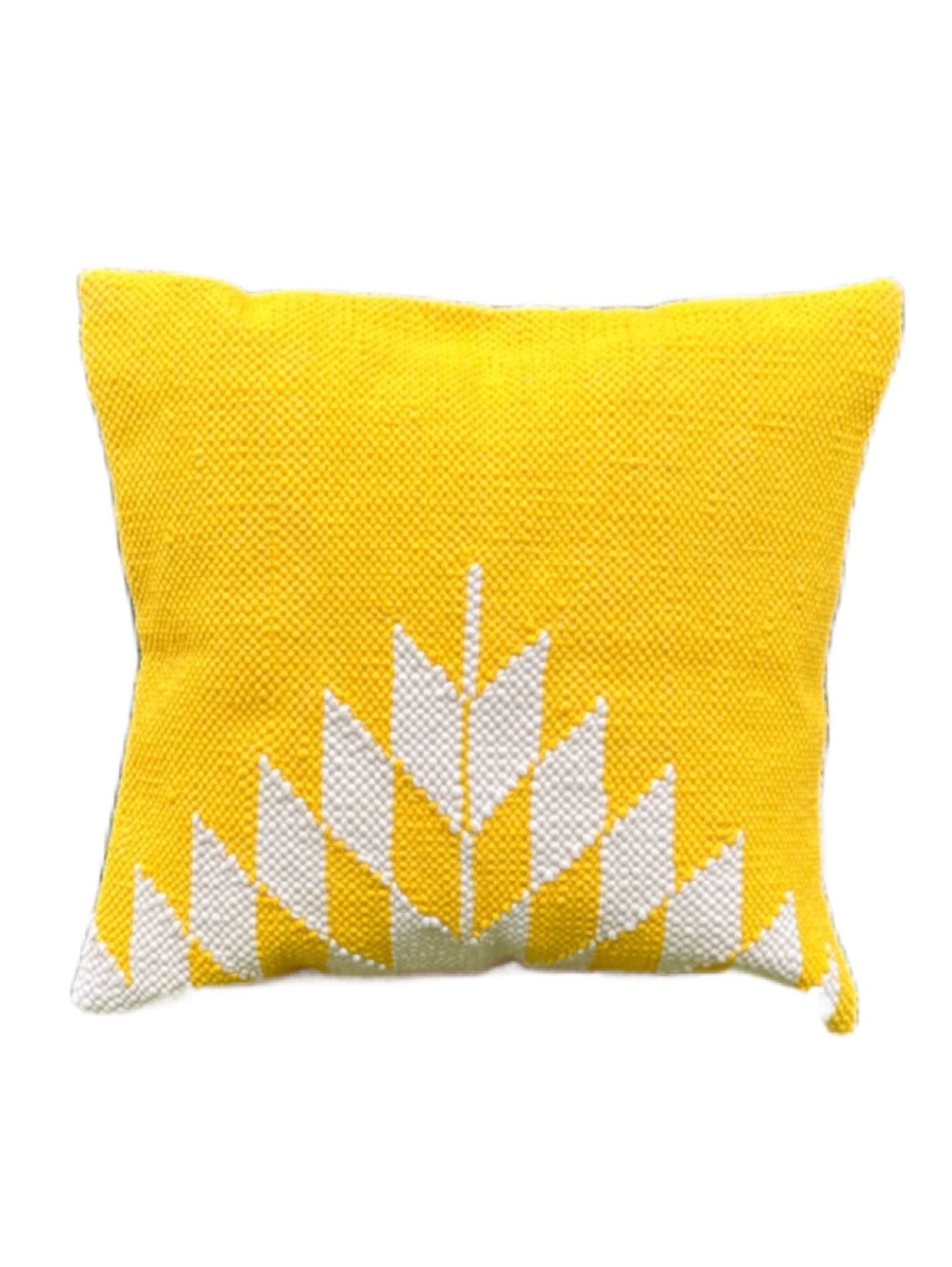 Cushion 16 x 16 pinkhaathi